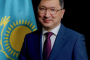 [인터뷰] 주한 카자흐스탄 공화국 바흐트 듀센바예프 대사를 만나다